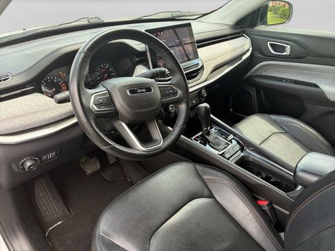 Used 2022 Jeep Compass Latitude AWD/4WD image 16