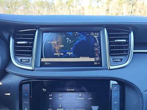 Used 2025 INFINITI QX55 Essential image 26