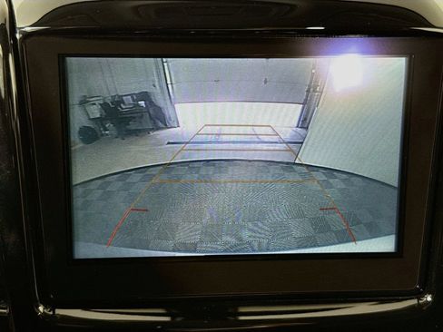 Used 2019 Chevrolet Traverse LT AWD/4WD image 13