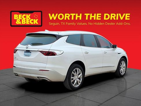 Certified 2022 Buick Enclave Premium w/ Experience Buick Package image 5
