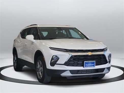 Certified 2023 Chevrolet Blazer LT w/ Convenience Package image 9
