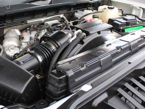 Used 2024 Chevrolet Silverado 2500 W/T w/ WT Fleet Convenience Package image 16