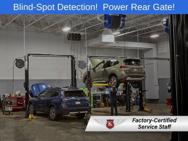 Used 2023 Subaru Forester Premium AWD/4WD image 33