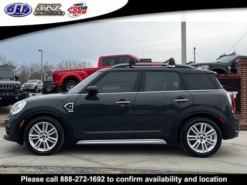 Used 2020 MINI Cooper Countryman S w/ Storage Package image 4