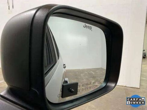 Used 2022 Jeep Renegade Latitude image 83