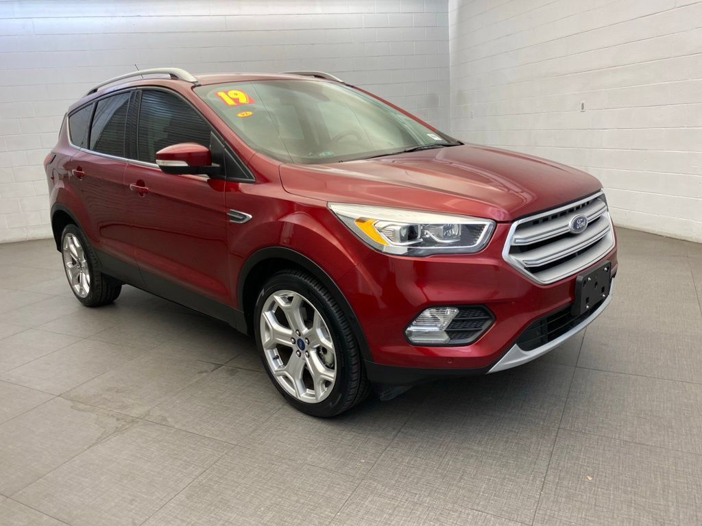 Used 2019 Ford Escape Titanium FWD image 5