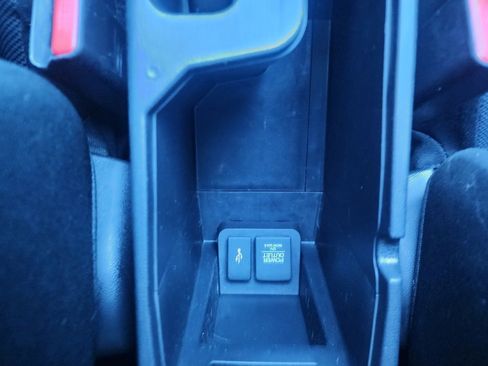 Used 2015 Honda Fit EX image 37