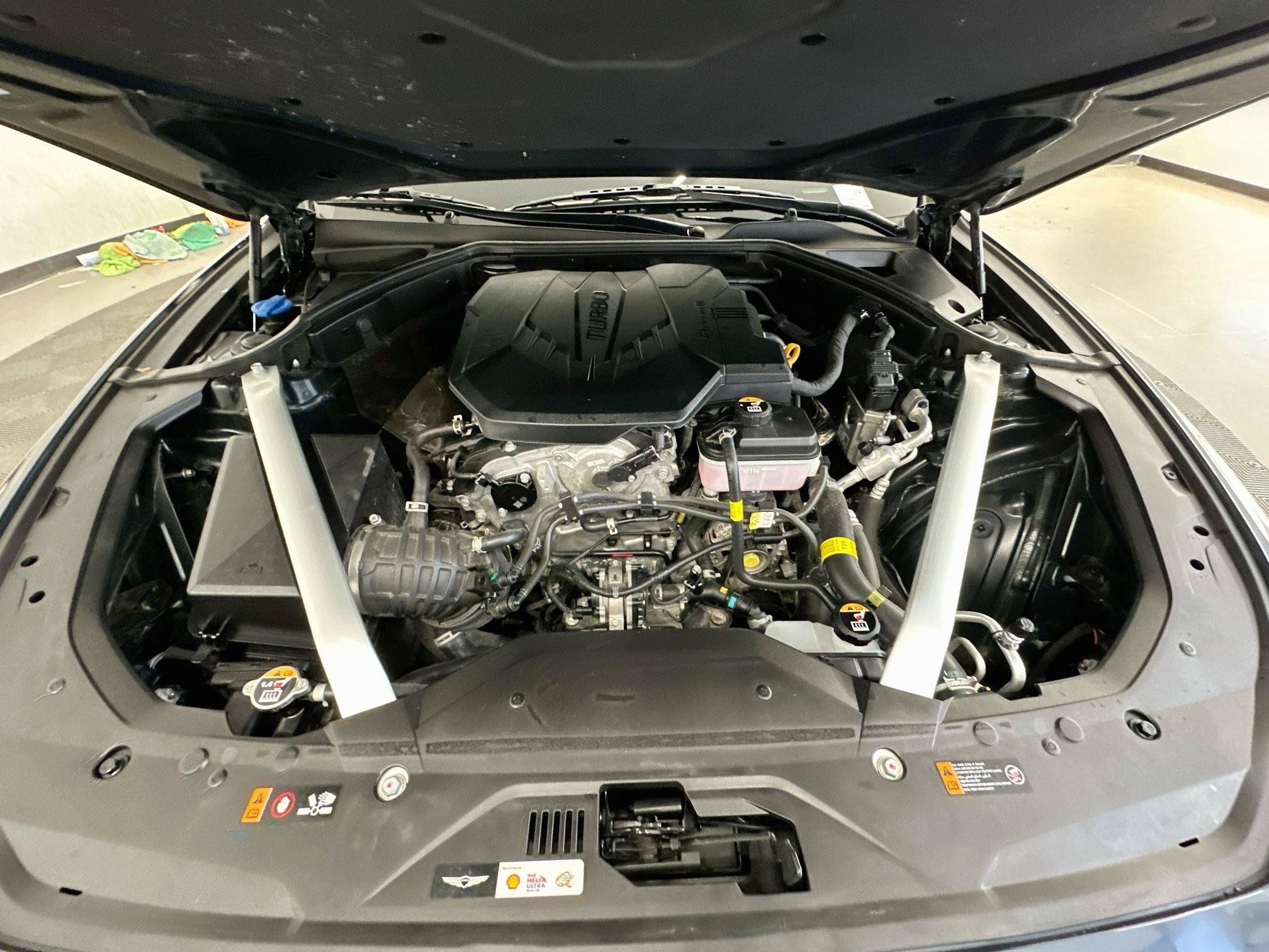 Used 2025 Genesis G70 2.5T AWD/4WD image 34