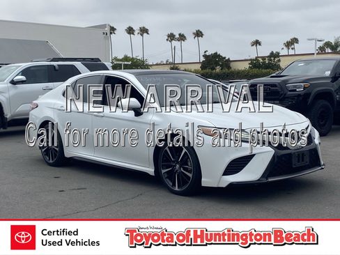 Used 2018 Toyota Camry XSE w/ Audio Package FWD image 1