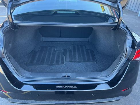 Certified 2023 Nissan Sentra S FWD image 10