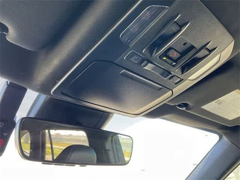 Certified 2024 Toyota Highlander XSE image 27