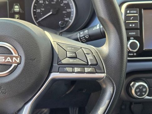 Used 2023 Nissan Versa SV image 35