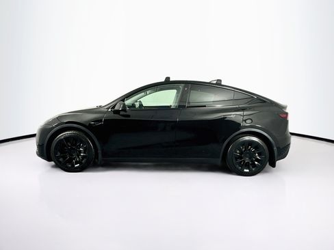 Used 2022 Tesla Model Y Long Range AWD/4WD image 4