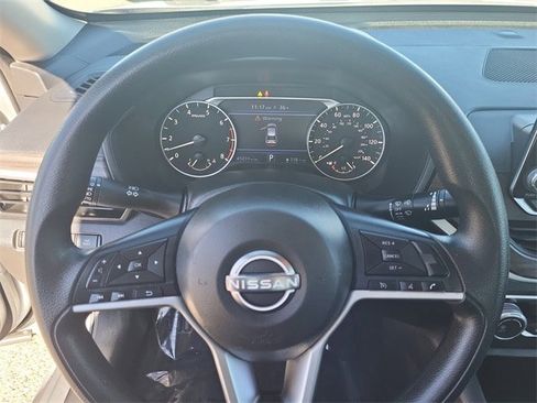 Certified 2024 Nissan Altima 2.5 SV image 10