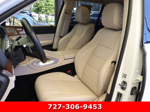 Certified 2024 Mercedes-Benz GLE 450 4MATIC image 2