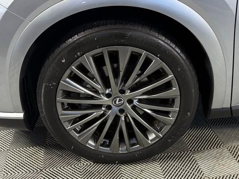 Used 2023 Lexus RX 350 350 Luxury w/ Accessory Package (Z1) image 10