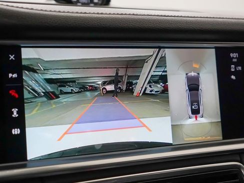 Used 2022 Porsche Panamera Platinum Edition image 30