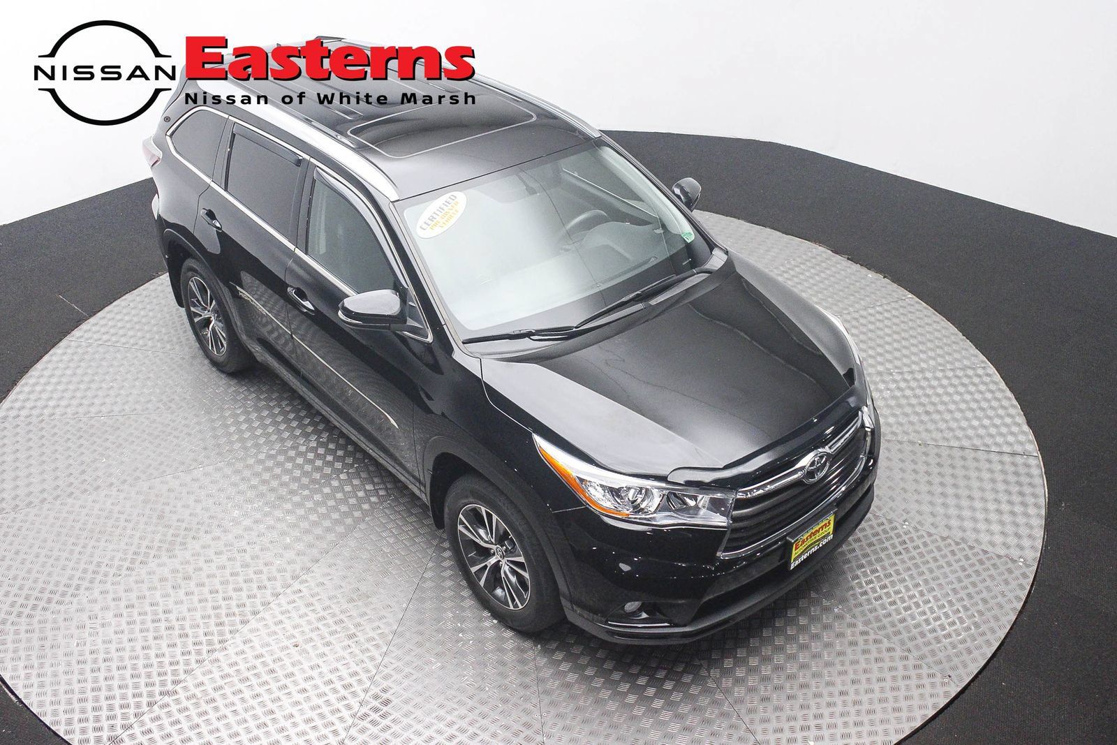 Used 2016 Toyota Highlander XLE AWD/4WD image 3