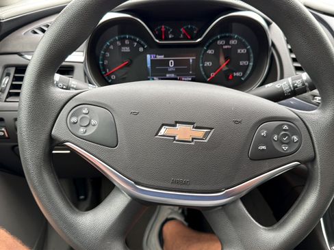 Used 2018 Chevrolet Impala LS FWD image 18