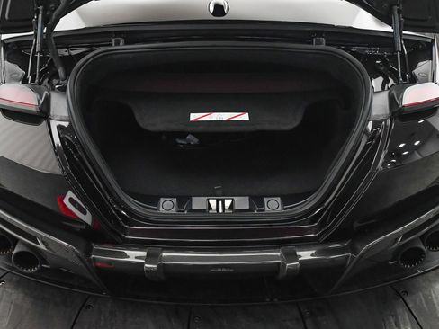 Used 2024 Ferrari Roma Spider image 8