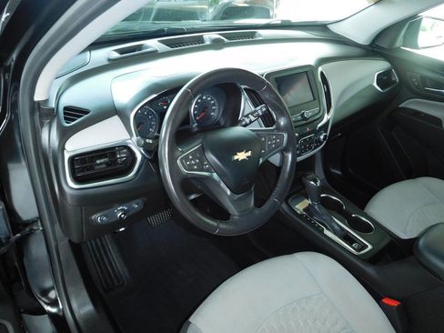 Used 2021 Chevrolet Equinox LT w/ Driver Convenience Package FWD image 14