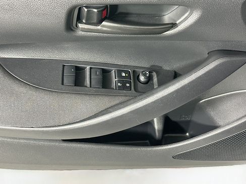 Used 2024 Toyota Corolla LE FWD image 14