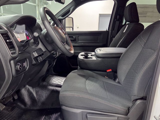 New 2026 RAM 4500 Tradesman w/ Chrome Appearance Group AWD/4WD image 4
