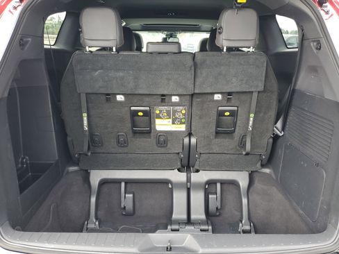 Used 2022 Toyota Sienna XSE image 20