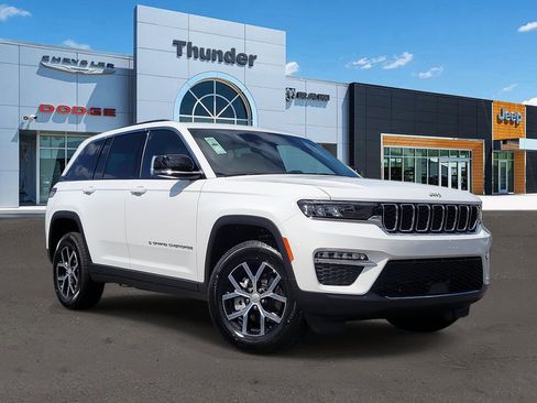 New 2025 Jeep Grand Cherokee Limited image 1