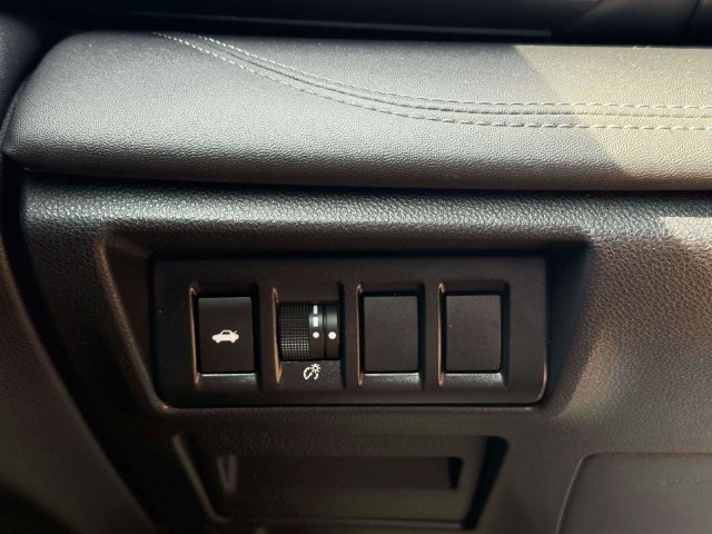 Used 2022 Subaru Legacy Limited AWD/4WD image 27