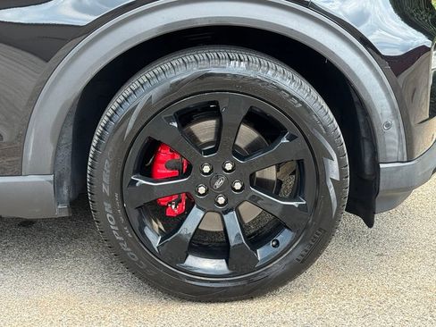 Used 2020 Ford Explorer ST w/ ST Street Pack AWD/4WD image 9