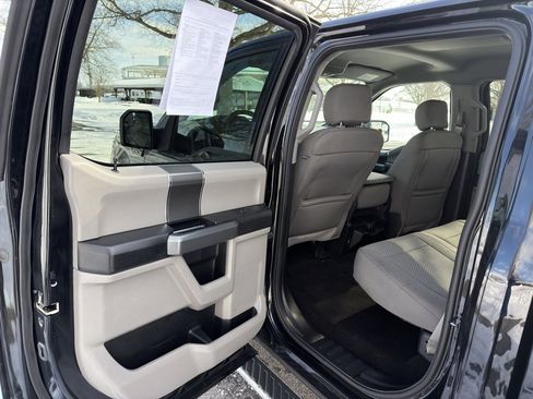 Used 2018 Ford F150 XLT w/ Equipment Group 302A Luxury image 35