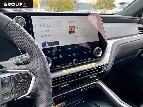 Used 2026 Lexus TX 500h AWD image 5