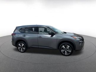 Used 2026 Nissan Rogue SL FWD video 2