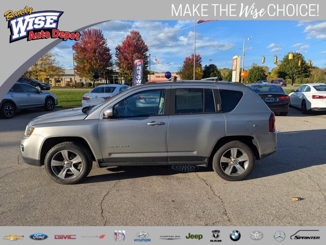Used 2017 Jeep Compass High Altitude FWD image 6