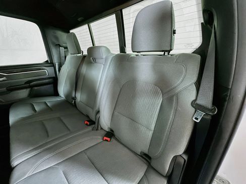 Used 2022 RAM 1500 Big Horn AWD/4WD image 23