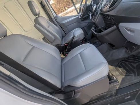 Used 2017 Ford Transit 250 148 Medium Roof image 17