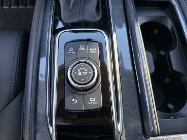 Certified 2024 Nissan Armada SV w/ Cargo Package AWD/4WD image 35