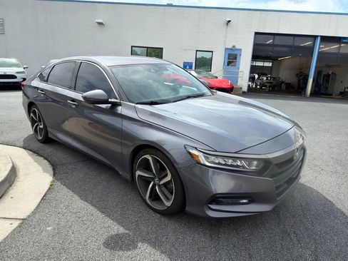 Used 2019 Honda Accord Sport image 13