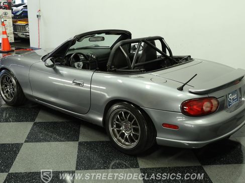 Used 2004 MAZDA MX-5 Miata MAZDASPEED RWD image 7