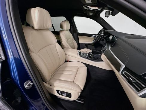 Certified 2022 BMW X5 xDrive40i w/ Luxury Seating Package image 29