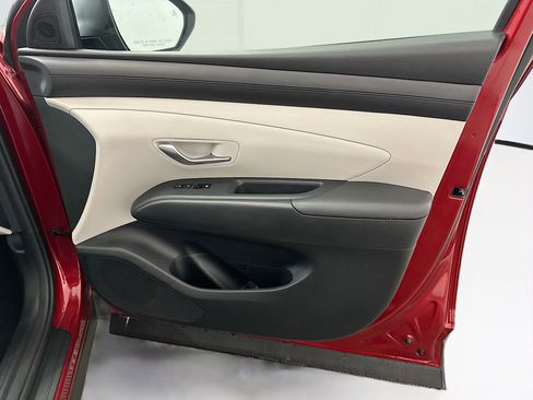 Used 2025 Hyundai Tucson SEL AWD/4WD image 34