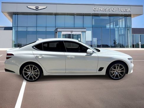 Used 2026 Genesis G70 2.5T AWD/4WD image 9