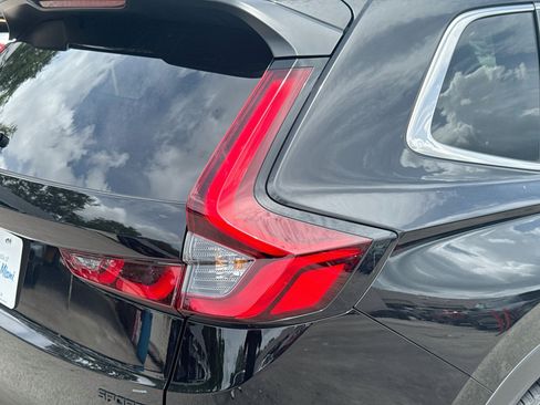 Certified 2025 Honda CR-V Sport image 27