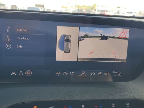 Used 2025 Buick Enclave Preferred image 30