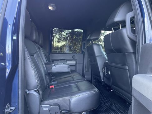 Used 2011 Ford F250 Lariat w/ Lariat Interior Pkg image 25