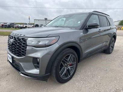Used 2025 Ford Explorer ST-Line w/ ST-Line Street Pack