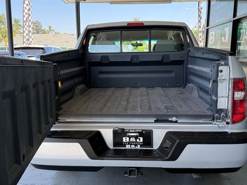 Used 2009 Honda Ridgeline RT image 33