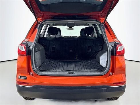 Used 2020 Chevrolet Equinox LS w/ LS Convenience Package image 22