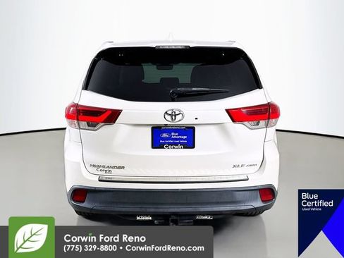Used 2018 Toyota Highlander XLE w/ Protection Package #3 AWD/4WD image 9